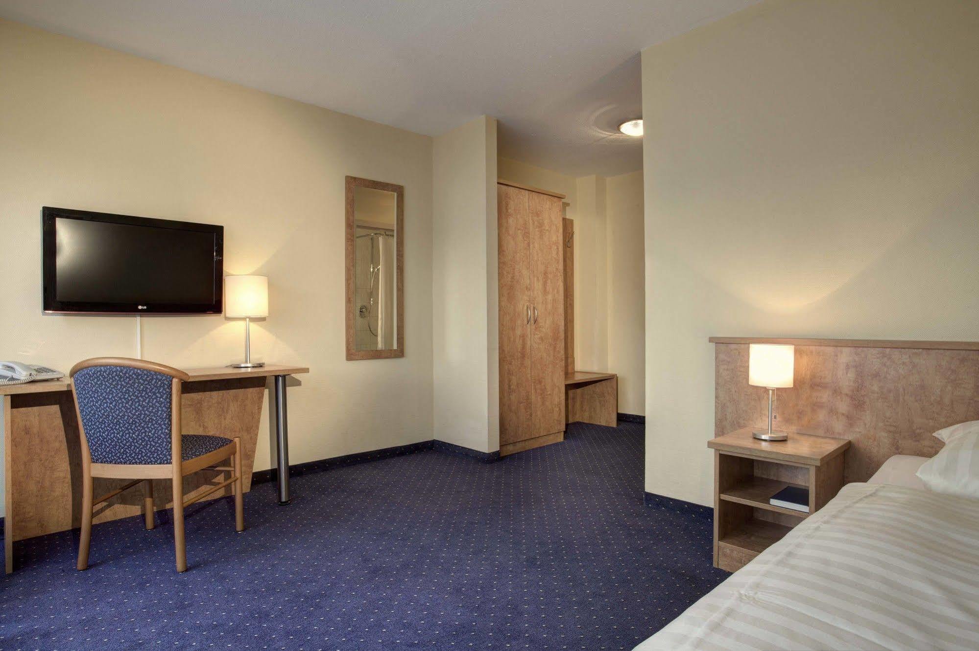 Hotel Zur Muehle Urbach  Εξωτερικό φωτογραφία